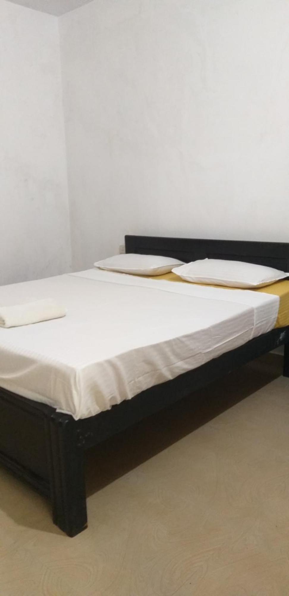 God'S Gift Morjim Hotel Ruang foto