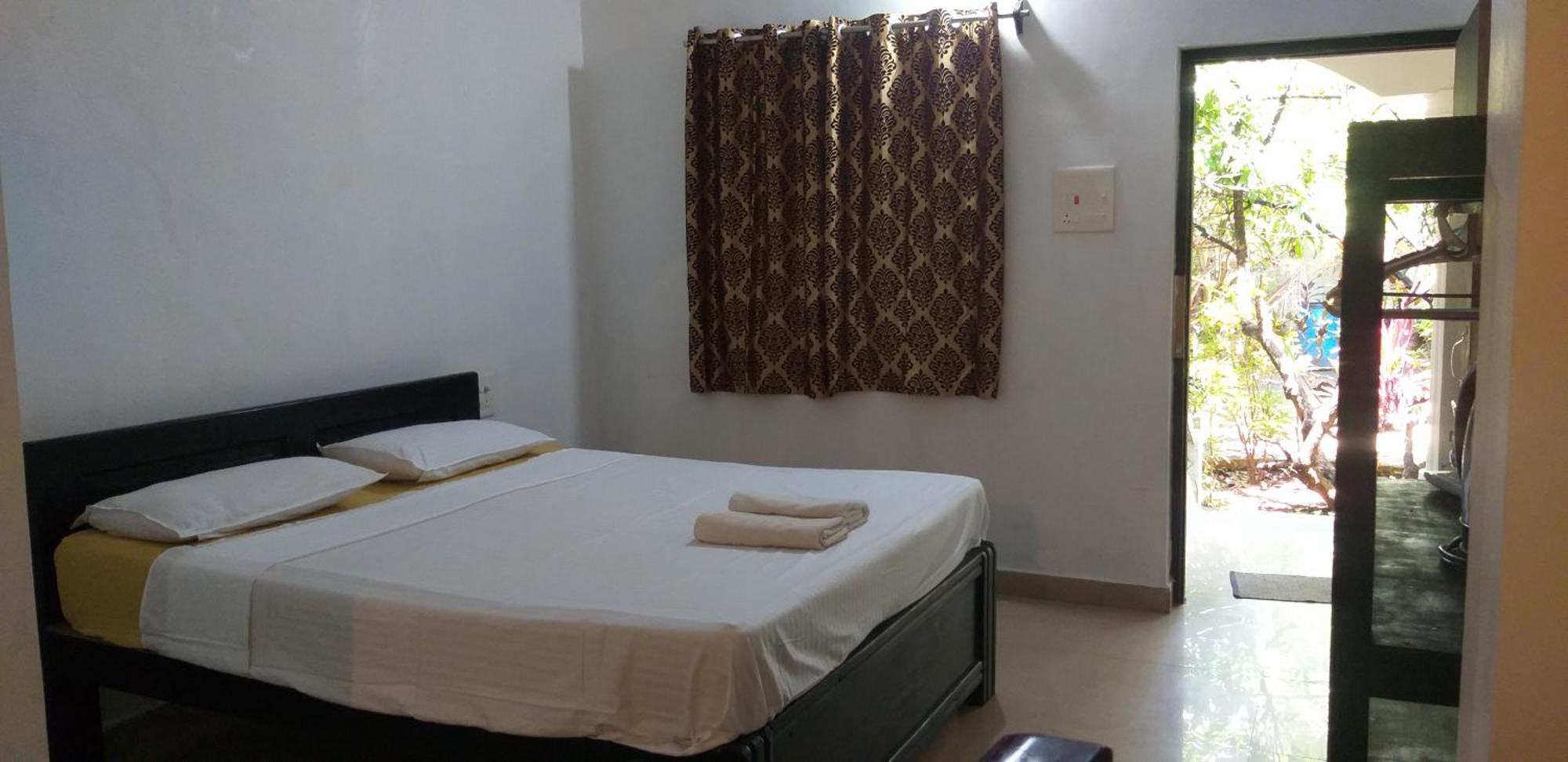 God'S Gift Morjim Hotel Ruang foto