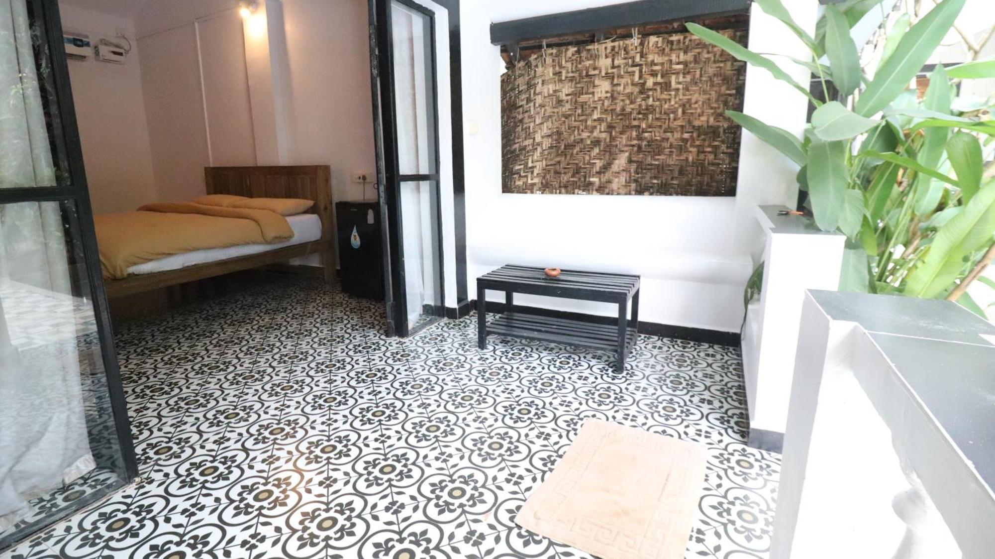 God'S Gift Morjim Hotel Bagian luar foto